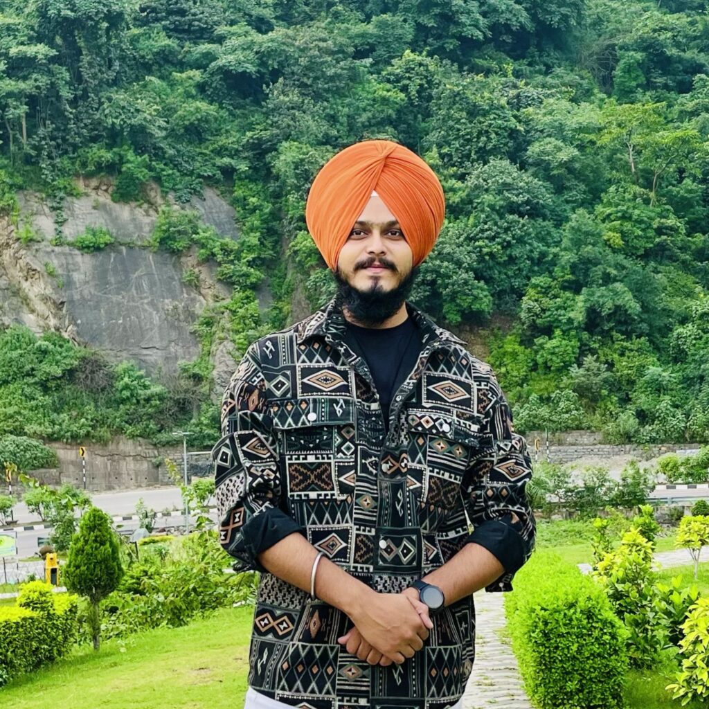 Charnjeet Travel Blogger